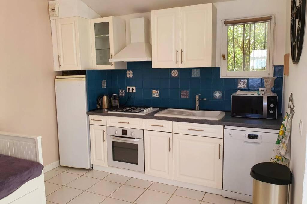 Le Studio Charme Et Tranquillite Le Plan-de-la-Tour Exterior photo